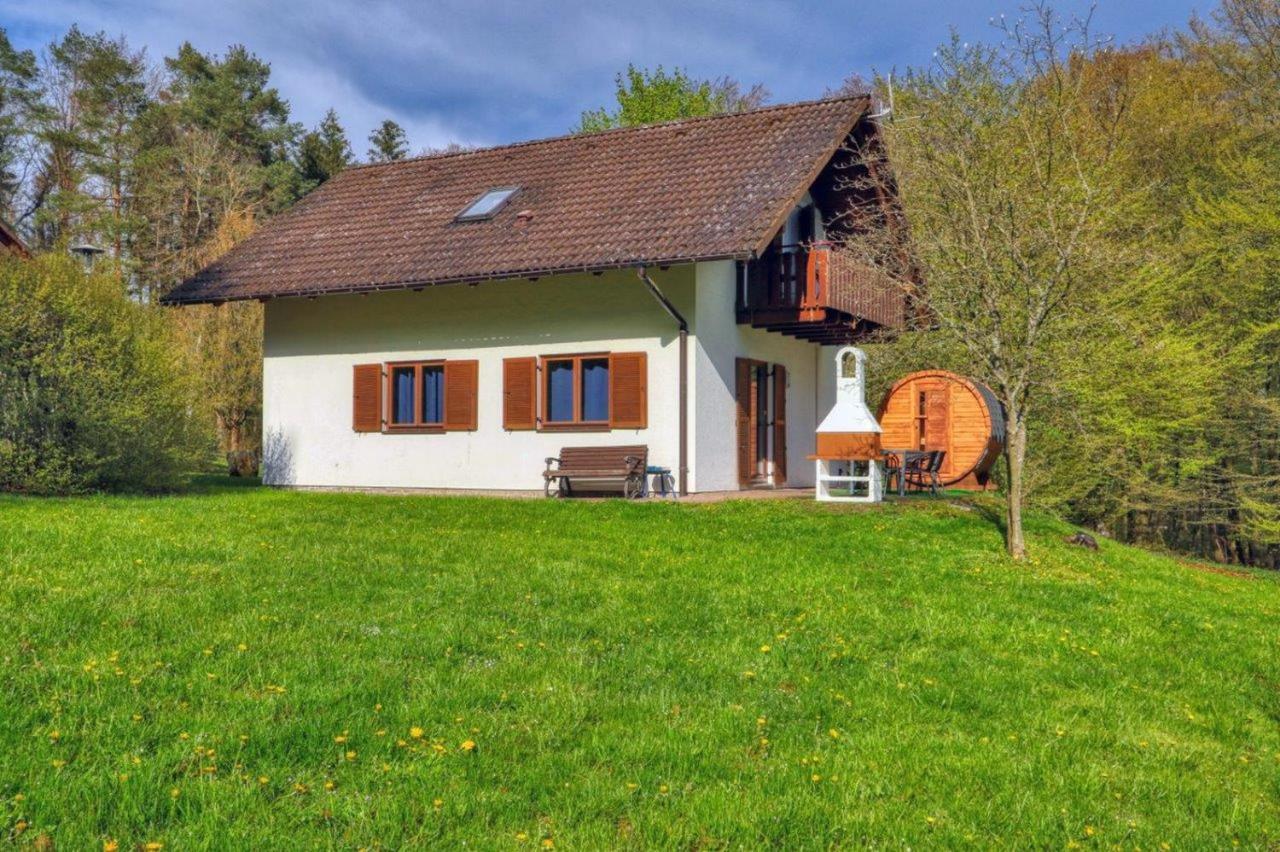Seepark Kirchheim Ferienhaus Bei Zeta Mit Sauna Extérieur photo
