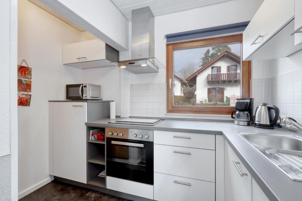 Seepark Kirchheim Ferienhaus Bei Zeta Mit Sauna Extérieur photo
